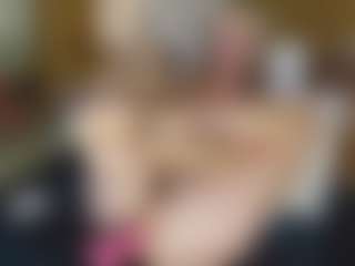 TaylorLove303's Live Sex Cam Show