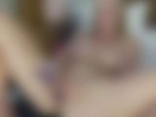 TaylorLove303's Live Sex Cam Show