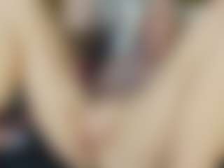 TaylorLove303's Live Sex Cam Show
