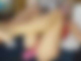 TaylorLove303's Live Sex Cam Show