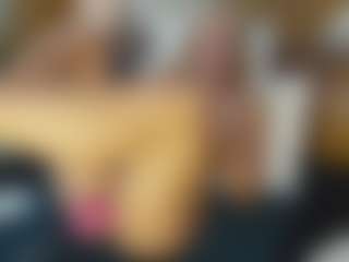 TaylorLove303's Live Sex Cam Show