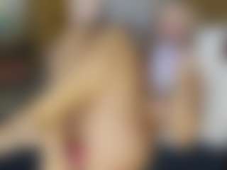 TaylorLove303's Live Sex Cam Show