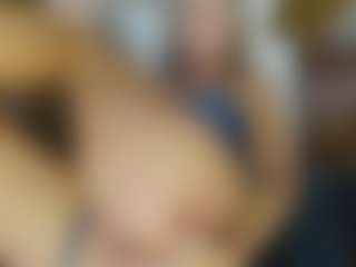 TaylorLove303's Live Sex Cam Show