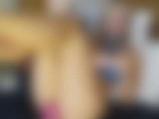 TaylorLove303's Live Sex Cam Show