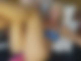 TaylorLove303's Live Sex Cam Show
