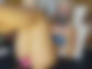 TaylorLove303's Live Sex Cam Show