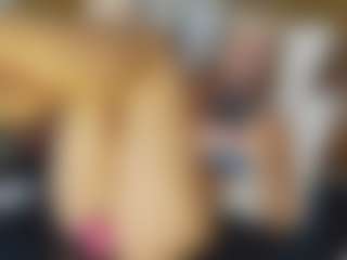 TaylorLove303's Live Sex Cam Show