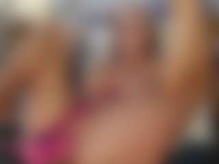 TaylorLove303's Live Sex Cam Show