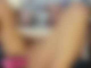 Live cam show with TaylorLove303 - Blue Eyes on Camsoda