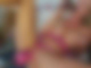 TaylorLove303's Live Sex Cam Show