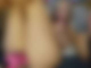 TaylorLove303's Live Sex Cam Show