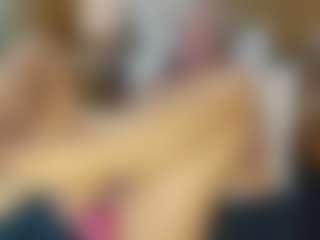 TaylorLove303's Live Sex Cam Show