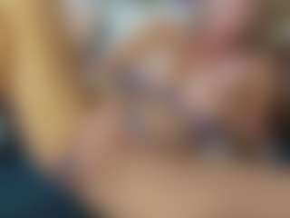TaylorLove303's Live Sex Cam Show