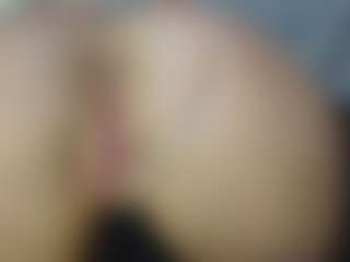 TaylorLove303's Live Sex Cam Show