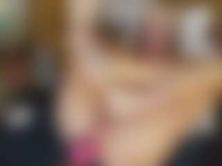 TaylorLove303's Live Sex Cam Show