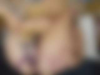 TaylorLove303's Live Sex Cam Show