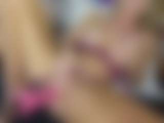 TaylorLove303's Live Sex Cam Show