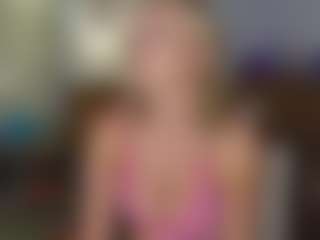 TaylorLove303's Live Sex Cam Show