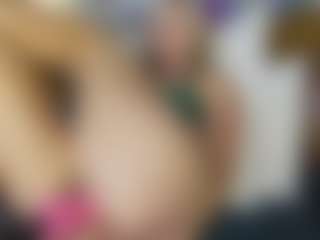 TaylorLove303's Live Sex Cam Show