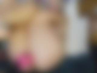 TaylorLove303's Live Sex Cam Show