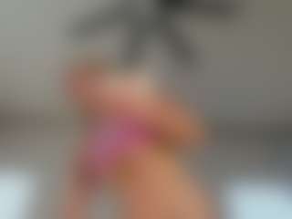 TaylorLove303's Live Sex Cam Show