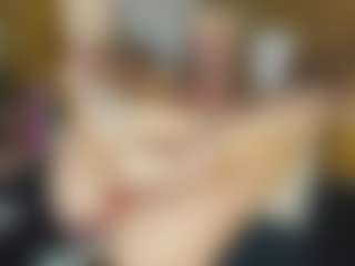 TaylorLove303's Live Sex Cam Show