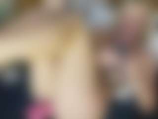 TaylorLove303's Live Sex Cam Show