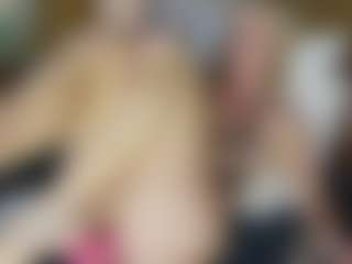 TaylorLove303's Live Sex Cam Show