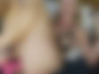TaylorLove303's Live Sex Cam Show