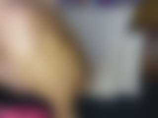 TaylorLove303's Live Sex Cam Show
