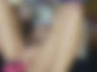 TaylorLove303's Live Sex Cam Show