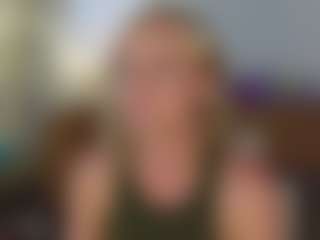 TaylorLove303's Live Sex Cam Show