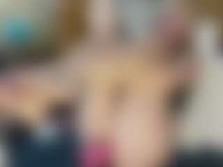 TaylorLove303's Live Sex Cam Show