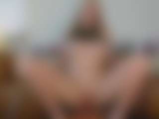 TaylorLove303's Live Sex Cam Show