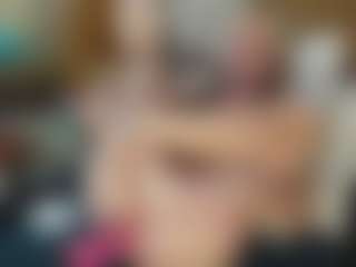 TaylorLove303's Live Sex Cam Show