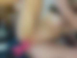 TaylorLove303's Live Sex Cam Show