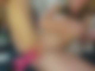 TaylorLove303's Live Sex Cam Show