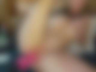 TaylorLove303's Live Sex Cam Show