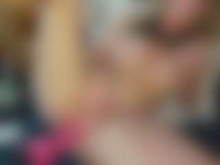 TaylorLove303's Live Sex Cam Show