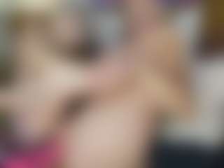 TaylorLove303's Live Sex Cam Show
