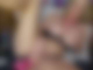 TaylorLove303's Live Sex Cam Show