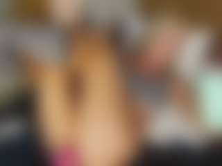 TaylorLove303's Live Sex Cam Show