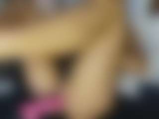 TaylorLove303's Live Sex Cam Show