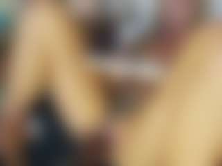 TaylorLove303's Live Sex Cam Show