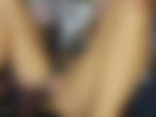 TaylorLove303's Live Sex Cam Show