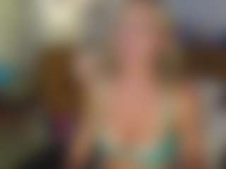 TaylorLove303's Live Sex Cam Show