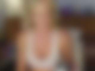 TaylorLove303's Live Sex Cam Show