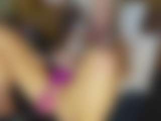 TaylorLove303's Live Sex Cam Show