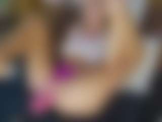 TaylorLove303's Live Sex Cam Show