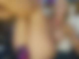 TaylorLove303's Live Sex Cam Show
